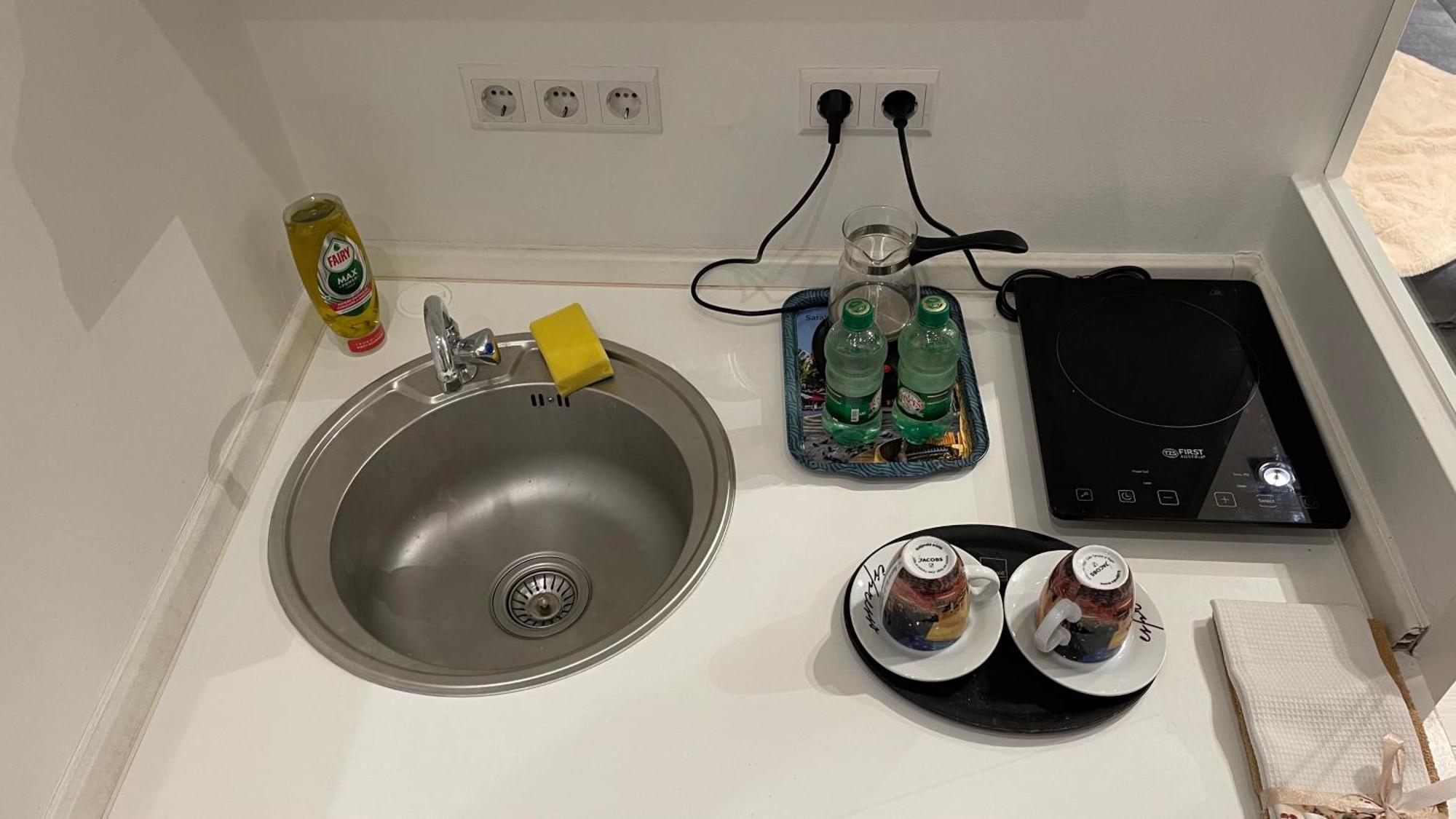 Tim Apartment Sarajevo With Private Parking Екстер'єр фото